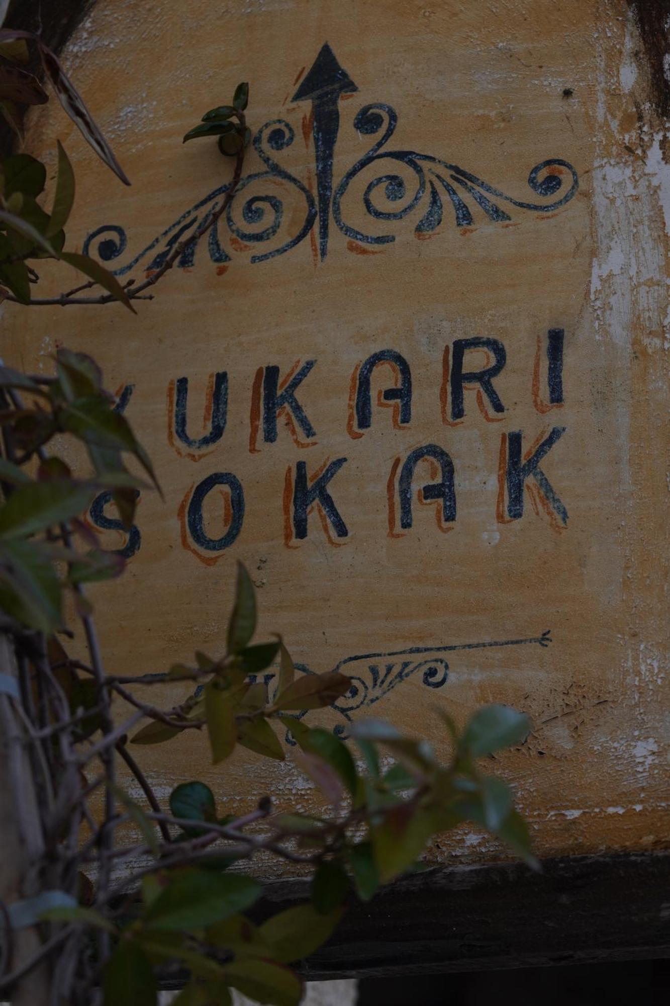 Yukari Sokak Vip Butik Otel Alacatı Bagian luar foto
