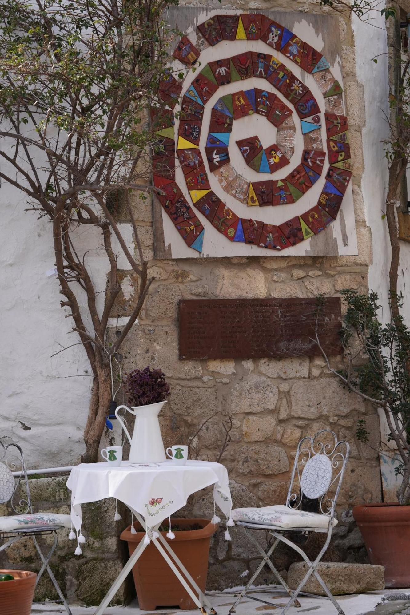 Yukari Sokak Vip Butik Otel Alacatı Bagian luar foto
