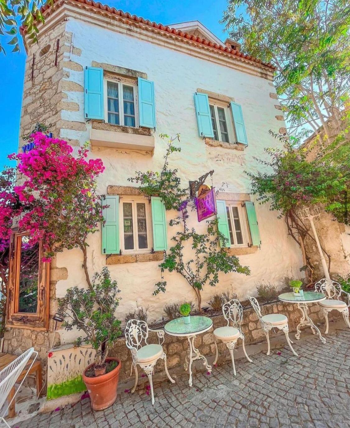 Yukari Sokak Vip Butik Otel Alacatı Bagian luar foto